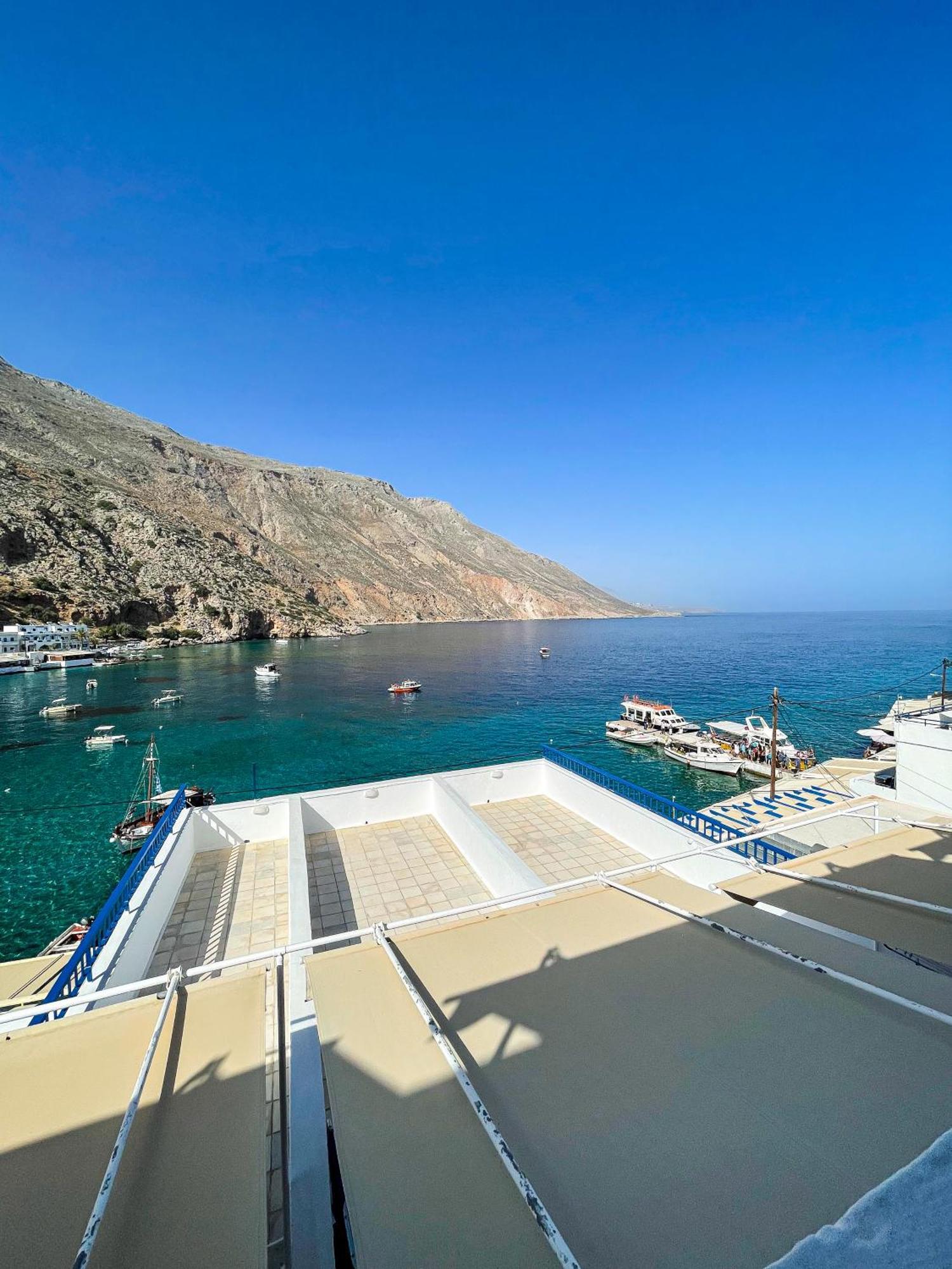 The Blue House Hotel Loutro Exterior foto