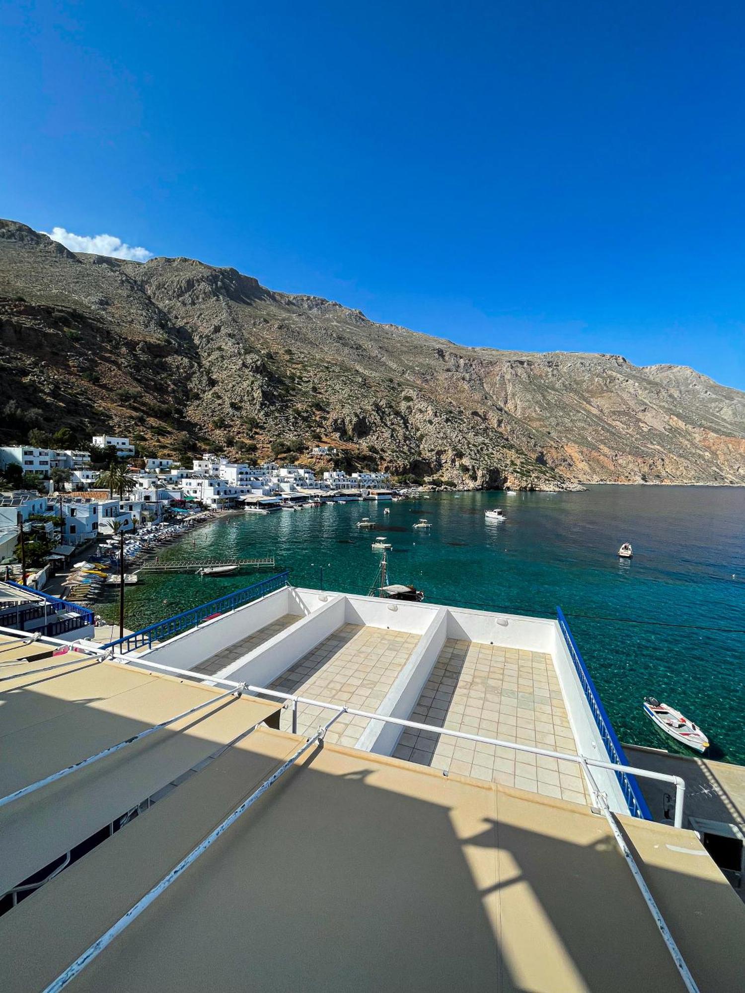 The Blue House Hotel Loutro Exterior foto