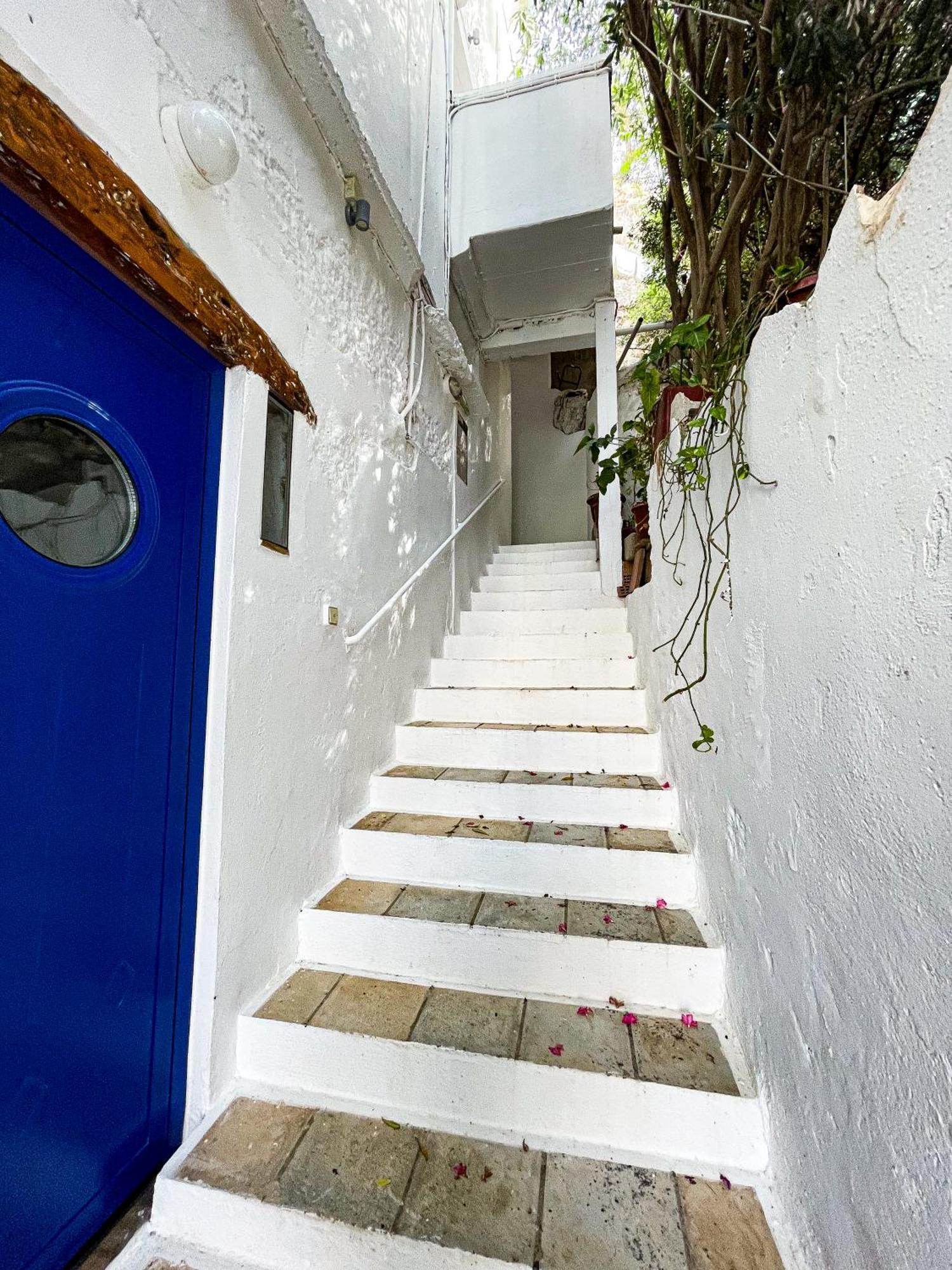 The Blue House Hotel Loutro Exterior foto